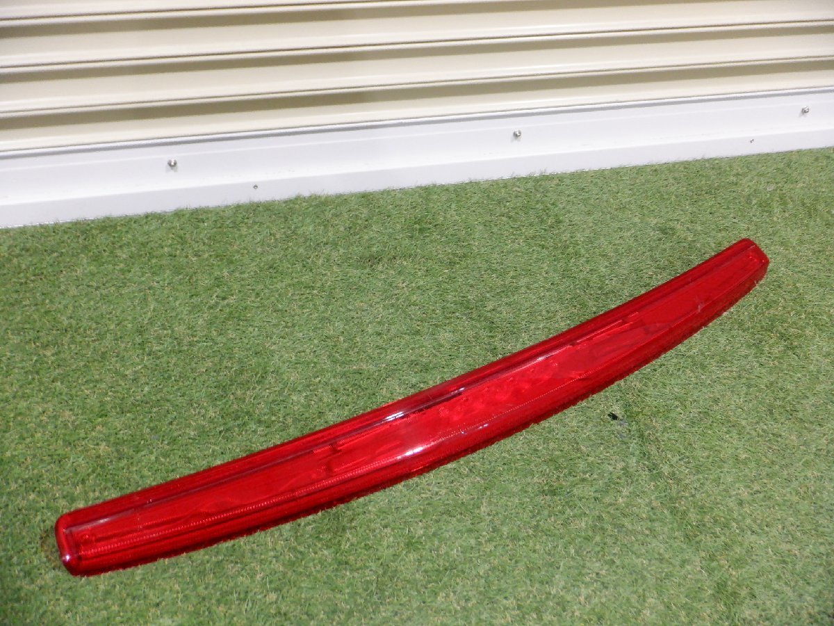 トヨタ純正 M900A M910A ルーミー タンク ハイマウントランプ ブレーキランプ ストップランプ KOITO 286-69044 きれい m-22-6-120拍卖