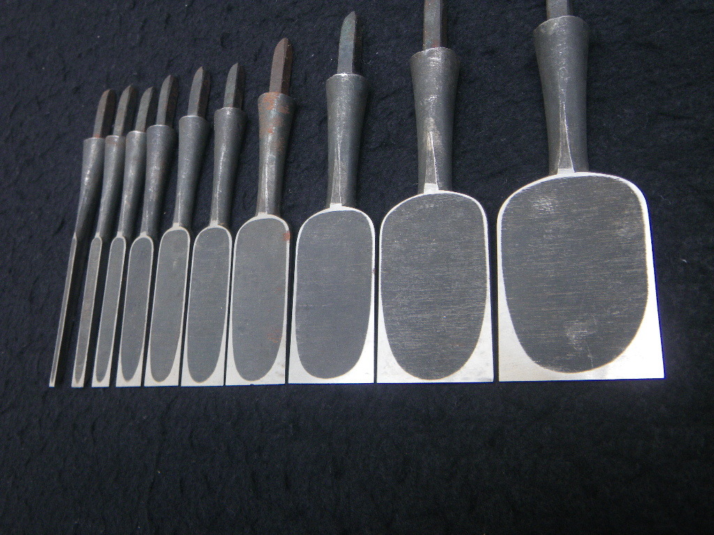 鑿の穂 のみ 10本 寸4 寸2 1寸 8分 6分 5分 4分 3分 2分 1分 木成 鑿 追入鑿 大工道具 重光拍卖