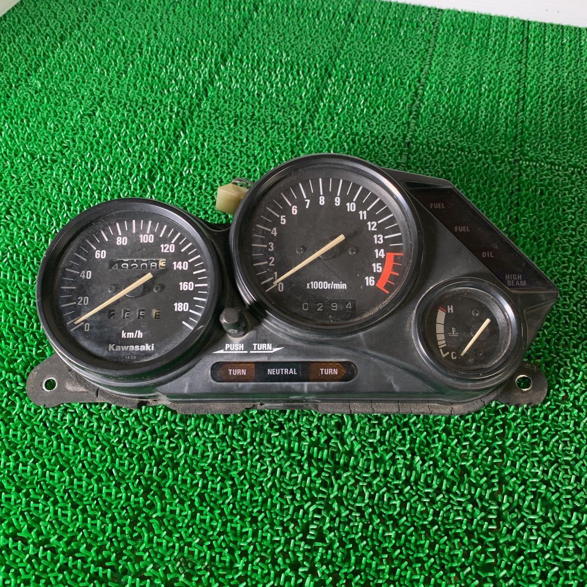 Kawasaki ZZR400 純正メーター スピードメーター拍卖