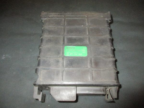 ■ワーゲン ゴルフ2 エンジンコンピューター 中古 0280800104 105 811906264 GX 部品取りあり ECU ECM コントロールユニット モジュール■拍卖