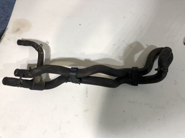 ポルシェ 911 カレラ GF-99666 996 冷却水ホースメントSUPPLY HORSE ON WATER TUBE ID:522拍卖