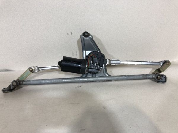 ポルシェ 911 カレラ GF-99666 ワイパーアーム WIPER MACHINE ID:529拍卖