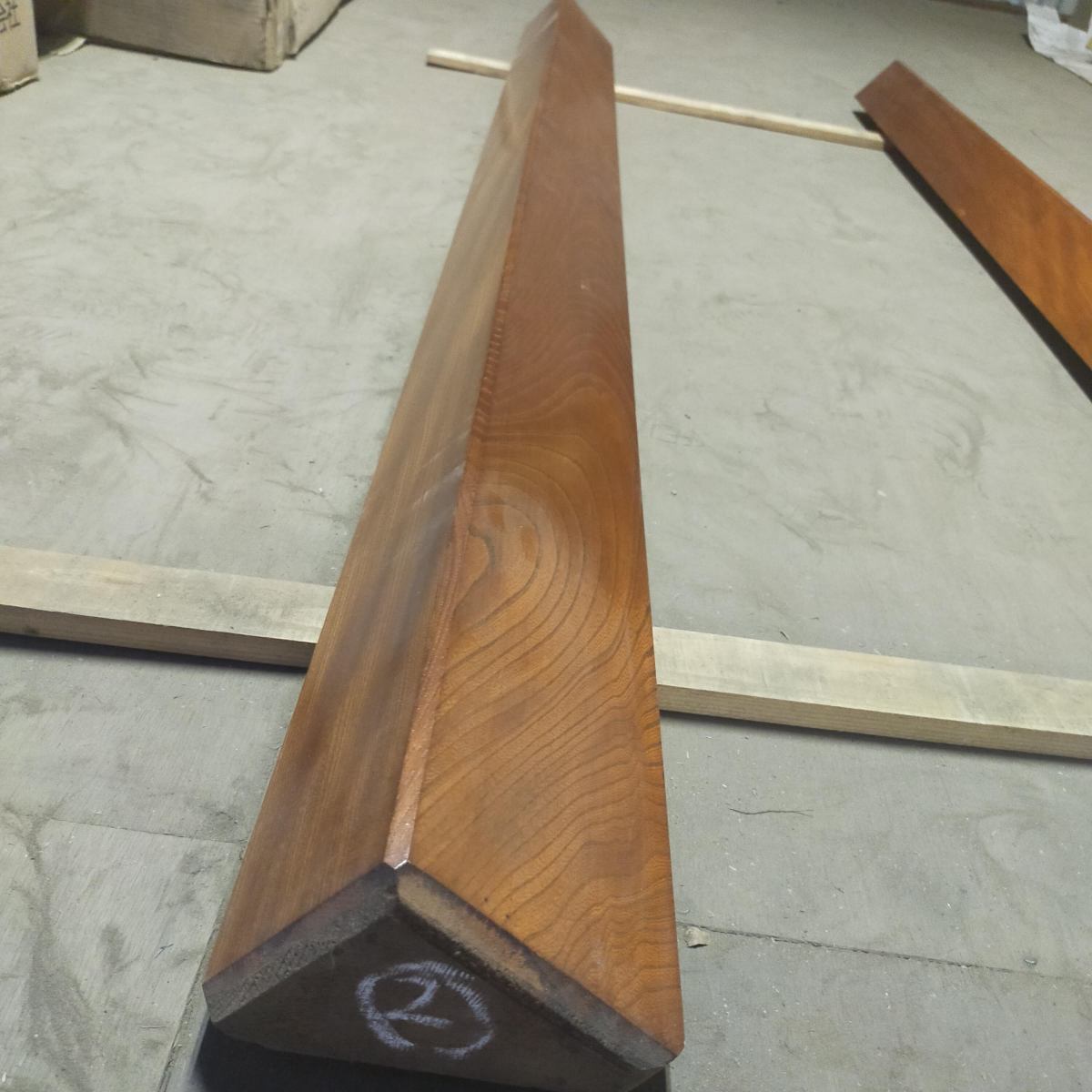 【福山通運営業所止め】欅 框 突板仕様 厚み9cm、高さ12cm、長さ180.5cm 玄関框/付框/長期保管/ケヤキ/♯2拍卖