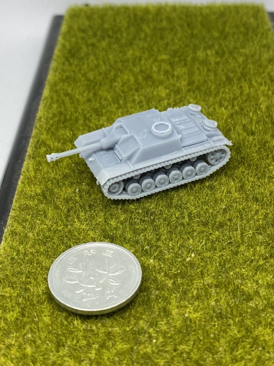 1/144レジンキット 未塗装 WWⅡ ドイツ軍 III号突撃砲 G型 後期型 ワールドタンクミュージアム【同梱可能】0609拍卖