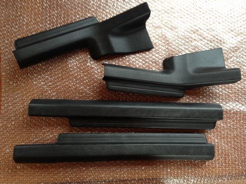 ダイハツ L150 ムーヴ カスタム スカッフプレート 中古品拍卖