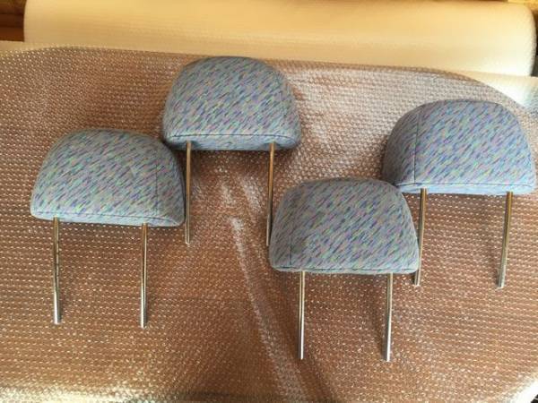 ダイハツ ムーヴ L600S ヘッドレスト 1台分セット トリム FBS4 拍卖