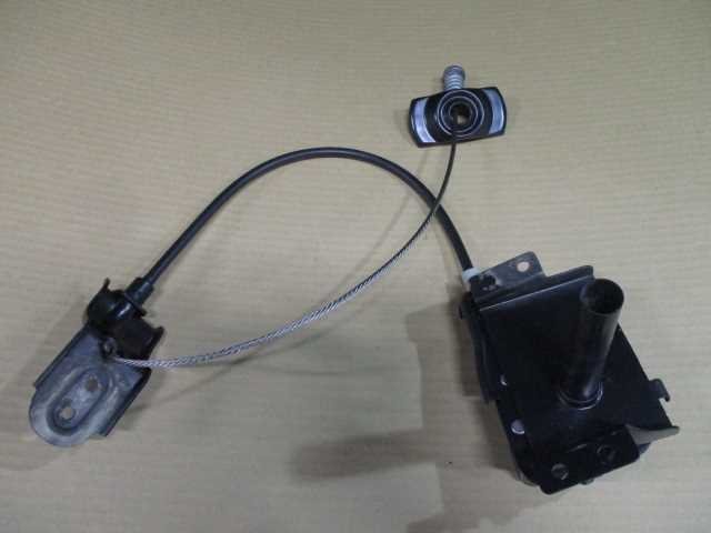 【A37796】◇ ベンツ ビアノ 639811 スペアタイヤホルダー拍卖