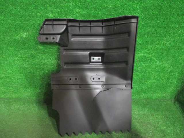 【A49250】◇ タイタン LKR81 左 フロント インナーカバー 泥除け拍卖