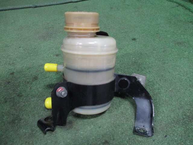 【A30247】◇ キャンター FB70B ステアリングフルードタンク拍卖