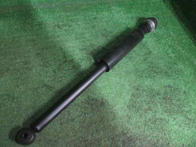 【A48437】◇ ムーヴ L175S リアショックアブソーバー 48531-B2340拍卖