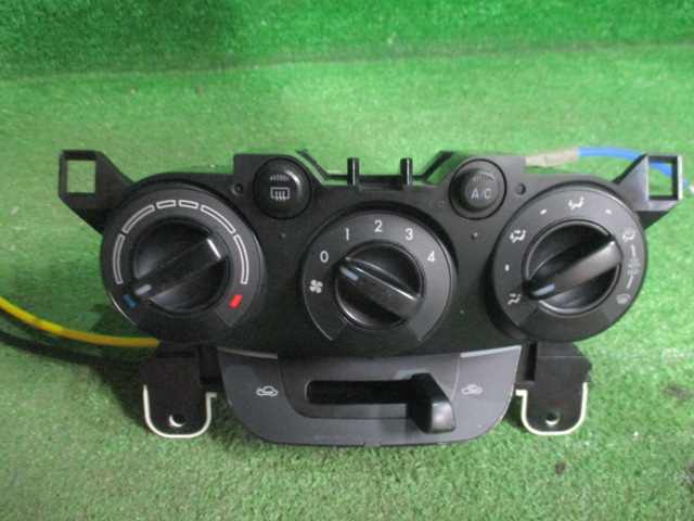 【A47401】◇ デミオ DE3FS エアコンスイッチ拍卖