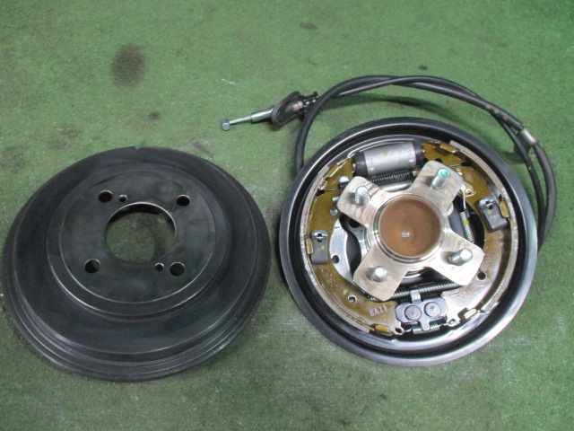 【A34886】◇ ホンダ フィット GK3 右リア ブレーキASSY拍卖