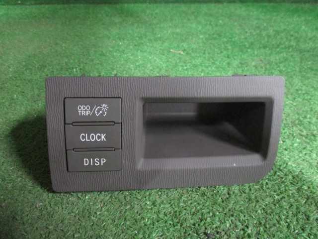 【A45297】◇ ノア ZRR70G メータートリップスイッチ 55445-28100拍卖