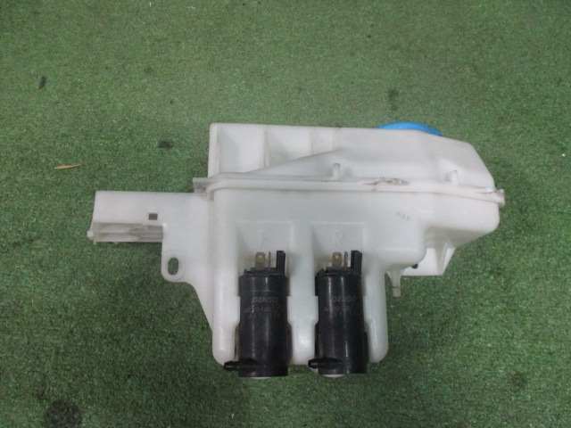 【25507】◇ スズキ エブリィバン DA64V ウォッシャータンク拍卖