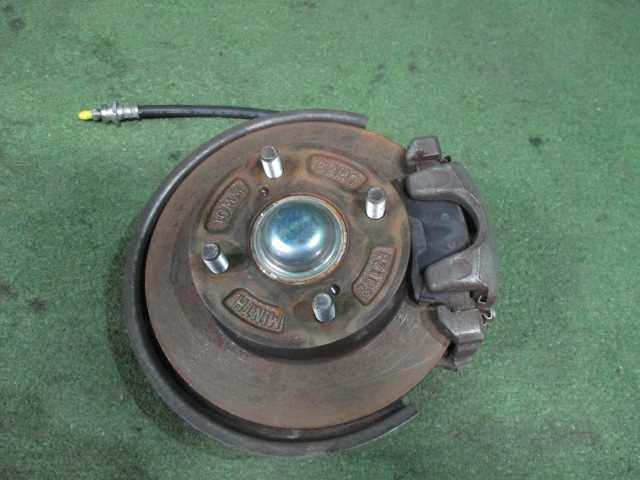 【A30125】◇ NV100 クリッパー DR17V 左 フロントナックルハブ拍卖