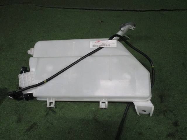 【25652】◇ デイズ B21W ウォッシャータンク 8260A281拍卖