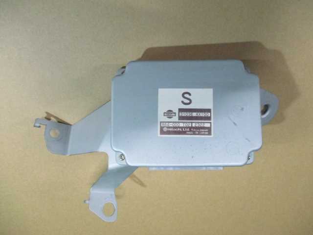 【A34102】◇ 日産 マーチ AK12 ミッションコンピューター拍卖