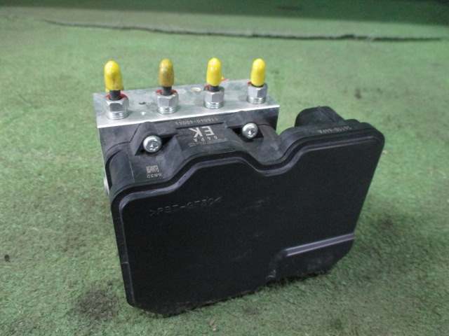 【27202】◇ エブリィバン DA17V ABSアクチュエーター 56110-64PA拍卖