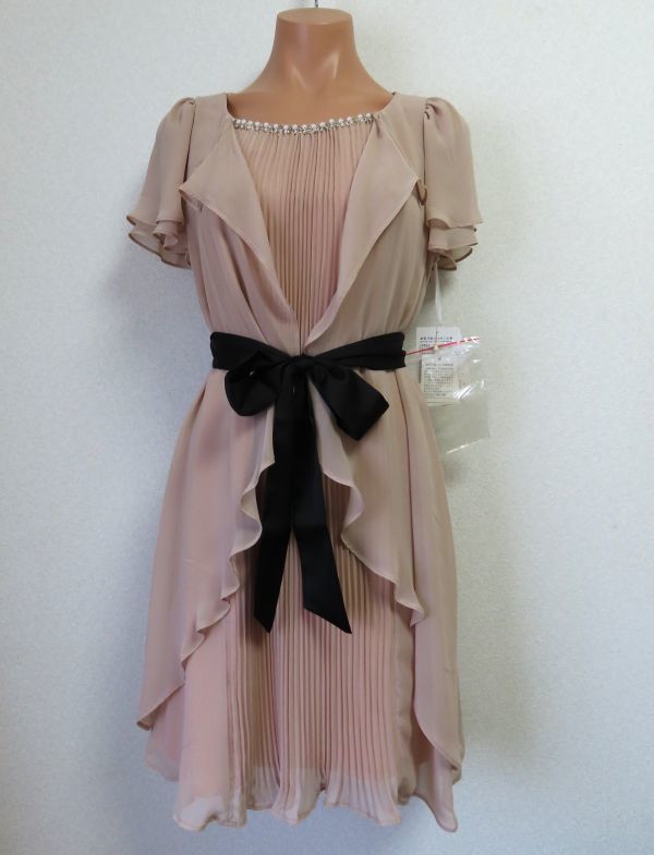 ☆【新品】ARROW アロー フォーマルワンピース 前身プリーツ M ピンクベージュ拍卖