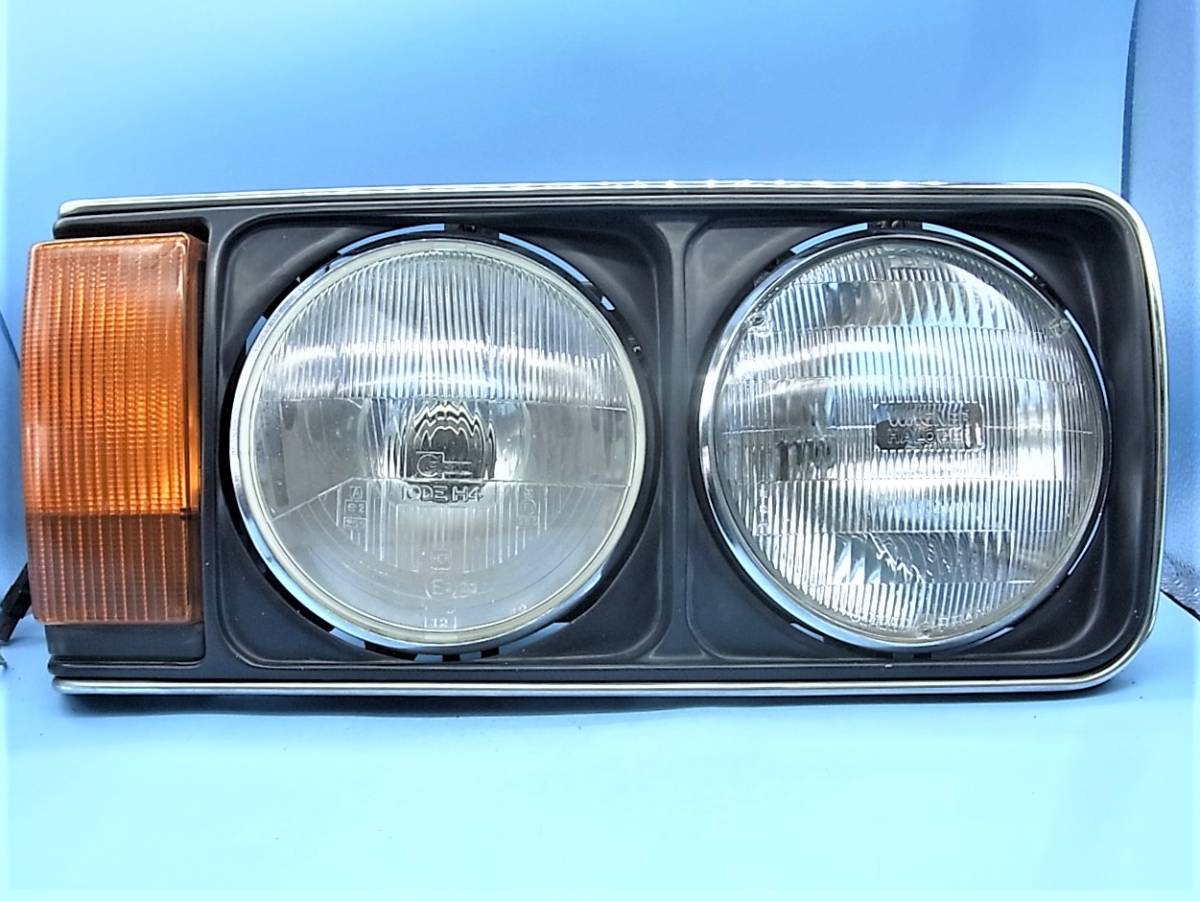 ベントレー. ターボR【ヘッドライト 右】(SCBZNT2) BENTLEY TURBO R 拍卖