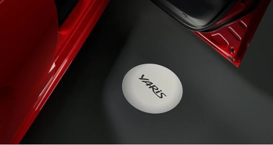 トヨタ純正 プロジェクションイルミネーション ヤリス MXPH10/15・MXPA10/15・KSP210拍卖