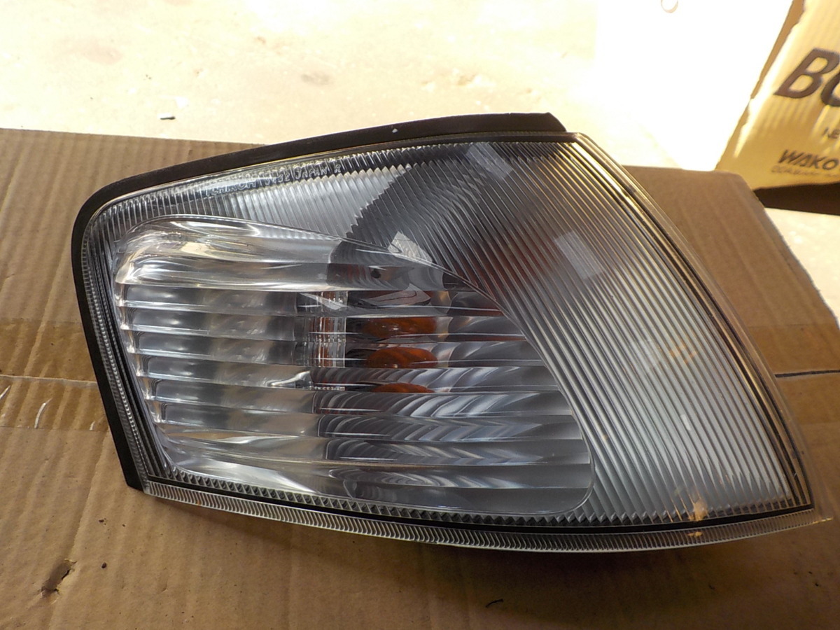 ADバン VY11 純正 ウィンカー/コーナーランプ 右拍卖
