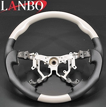 【M's】トヨタ ハイエース レジアスエース 200系(3型)LANBO ガングリップ ステアリング(ホワイトパールクリスタルシャイン)//ハンドル拍卖