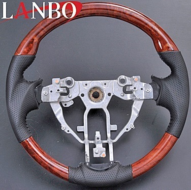 【M's】日産 キャラバン NV350 E26(後期・2017/6月-)LANBO コンビステアリング(茶木目調)//ガングリップ CARAVAN 社外品 ランボ ハンドル拍卖