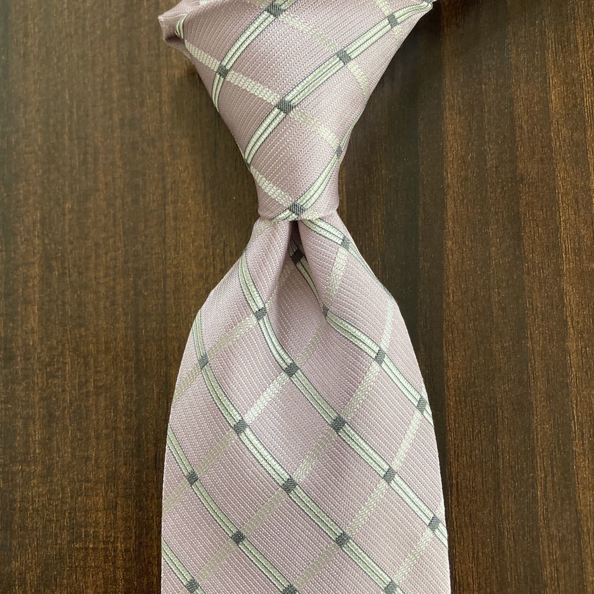 DKNY ディーケーエヌワイ ネクタイ 薄パープル チェック柄拍卖