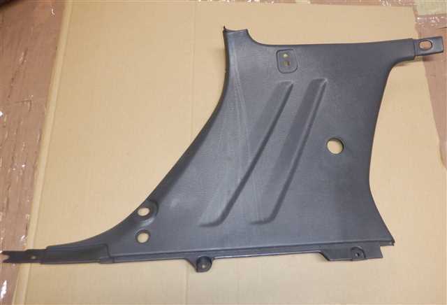 33107 FC3S 後期 RX-7 右リア ピラートリム 上拍卖