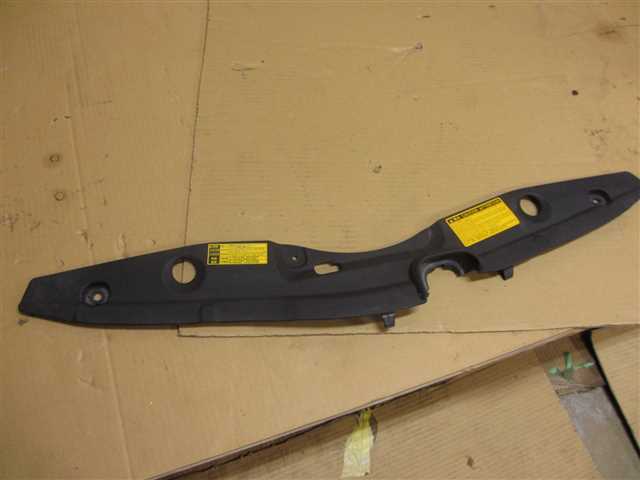 シュラウド カバー ラジエーター エンジン ZVW30 プリウス拍卖