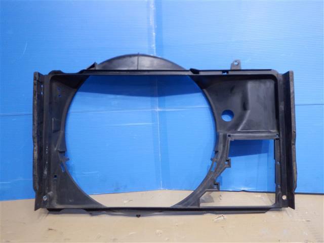 BNR32 スカイライン GT-R ラジエーター ファンシュラウド拍卖