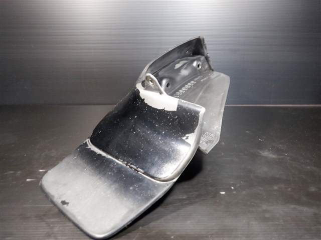 35183 VZN185W ハイラックスサーフ 左 リア マッドガード 泥除け拍卖