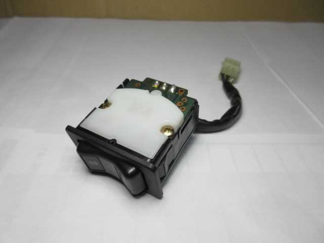 即決 H5年 ルーム ライト スイッチ ランプ EA11R カプチーノ 拍卖