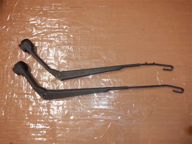 33796 フロント ワイパーアーム 左右セット NA8C ロードスター拍卖