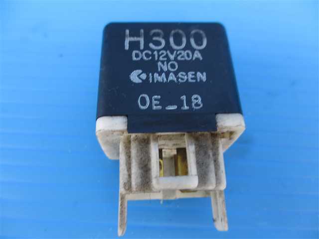 33011 FC3S サバンナ RX-7 ドアロック リレー拍卖