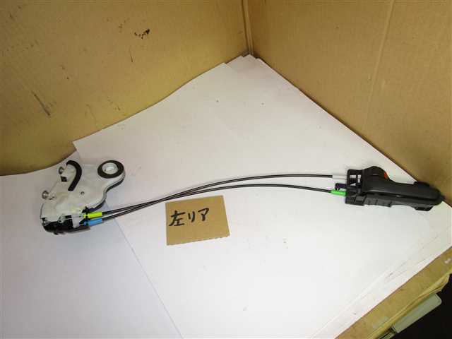 即決】良品 左 リア ドア ロック ソレノイド MH34S ワゴンR拍卖