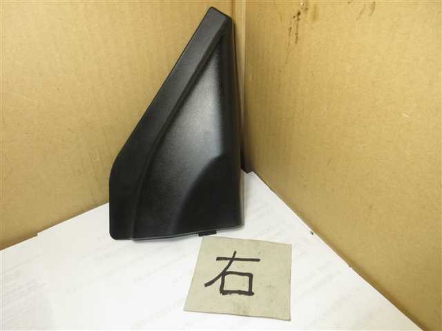 23662 スズキ ジムニー JB23W 右 フロント ドア 三角 トリム 84750-81A00拍卖