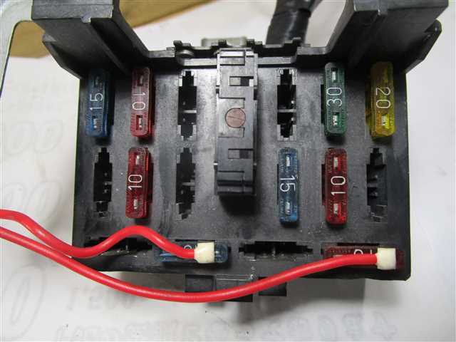 23419 マツダ ユーノス NA6CE ロードスター 室内側 ヒューズ拍卖
