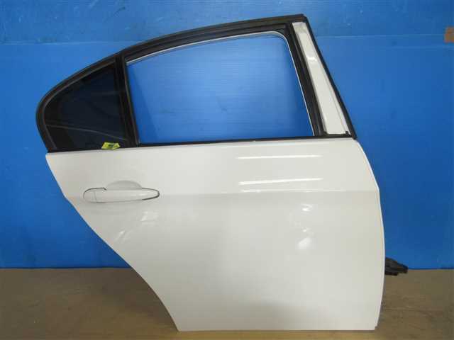 24190 BMW 3シリーズ 右 リア ドア パネル ロック 三角ガラス 付き拍卖