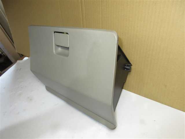 【即決】H20年グレー 助手席 グローブ BOX MK21S パレット拍卖