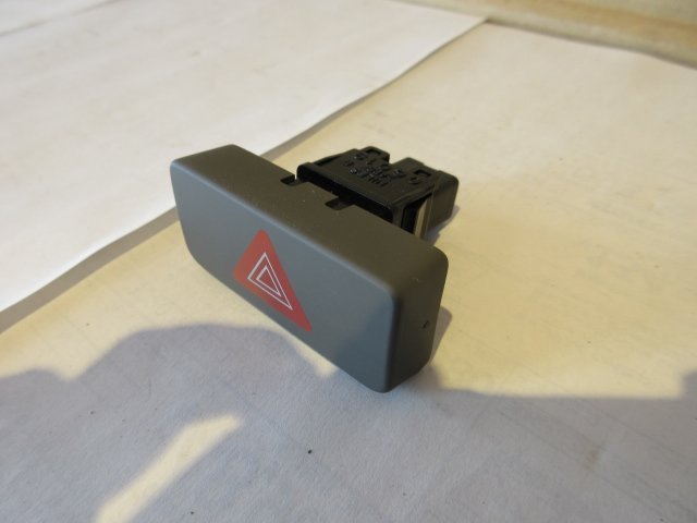 良品★ハザードSWです/NILS 06019/4P アルト共通HA24S拍卖