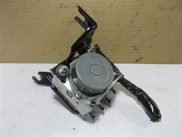 23584 ニッサン キューブ Z12 ABSアクチュエーター拍卖