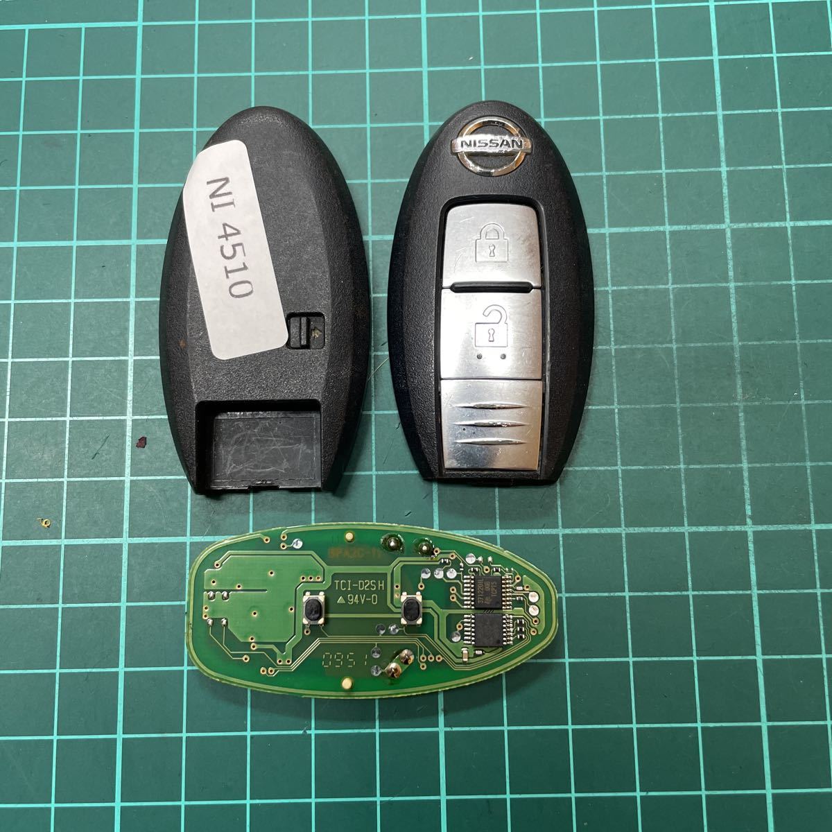 NI4510 日産 送料185円 インテリジェントキー スマートキー BPA2C-11 TCI-D2SH セレナ ジューク マーチ ノート キューブ ムラーノ 2B拍卖