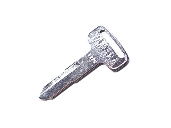 ヤマハ YAMAHA純正 ブランクキー RZ250 リペア スペアキー 合鍵 かぎ パーツ 交換用 バイク 整備拍卖