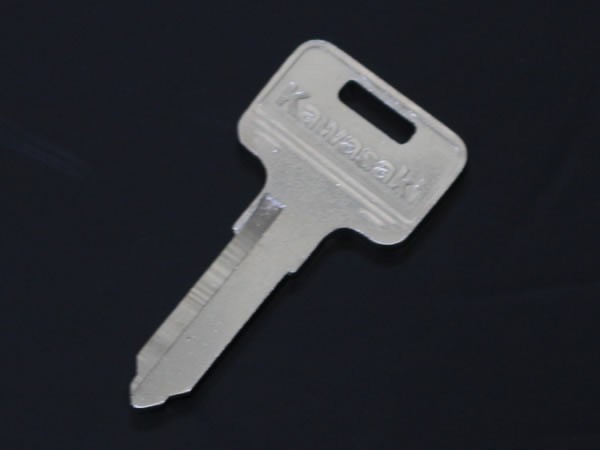 カワサキ KAWASAKI純正 ブランクキー 250TR リペア スペアキー 合鍵 かぎ パーツ 交換用 バイク 整備拍卖