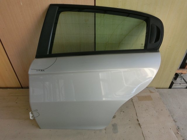 ★アルファロメオ147 左 リア ドア 平成17年 GH-937BXB 2005y 15.8万km 即決あり拍卖