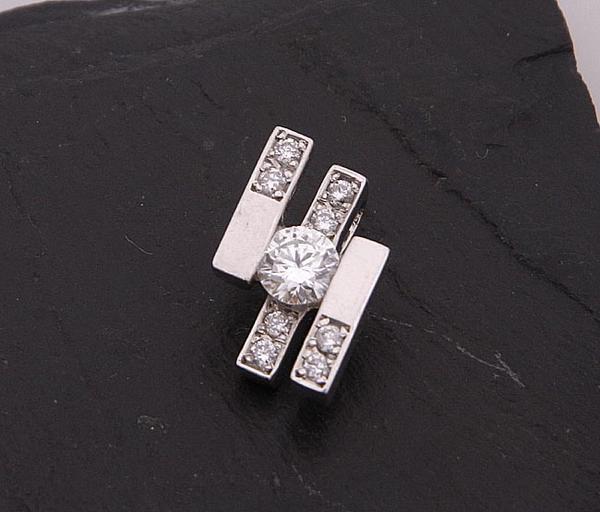 《質屋出品》Pt900★天然ダイアモンド0.3ctペンダントトップ★C-1709拍卖