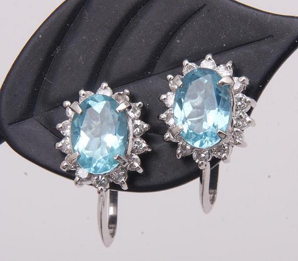 《質屋出品》Pt900★天然アパタイト1.60ct+ダイアモンドイヤリング★C-2412拍卖