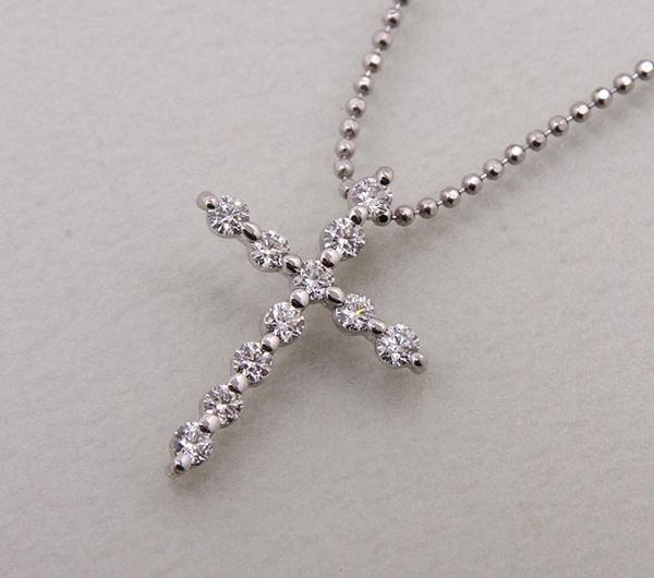 《質屋出品》Pt850/900★天然ダイアモンド0.30ctクロスネックレス★C-2084拍卖